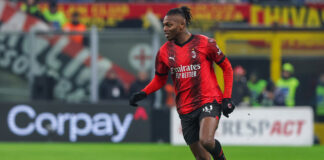 Leao “Pioli merita il meglio, il campionato è lungo”