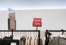 Saldi, abbigliamento e calzature gli articoli più richiesti