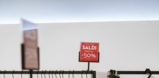 Saldi, abbigliamento e calzature gli articoli più richiesti