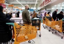 Nel 2023 l’inflazione rallenta al 5,7% dopo l’8,1% del 2022