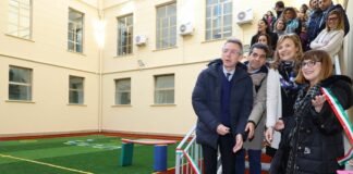 Inaugurati a Napoli cortili interni del 39^ circolo didattico “Leopardi”