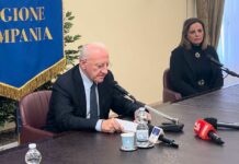 De Luca “Chieste le dimissioni di Fitto, procederemo a denunciarlo”