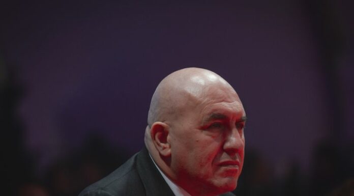 Mar Rosso, Crosetto “Serve nuova missione Ue, Italia parteciperà”