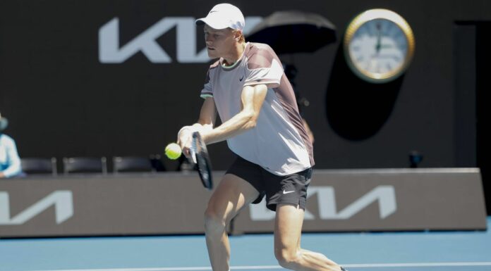 In Australia ok Sinner e Arnaldi, altro stop per Berrettini
