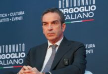 Incidente in auto per Occhiuto, lussazione alla spalla. La sua assistente in prognosi riservata