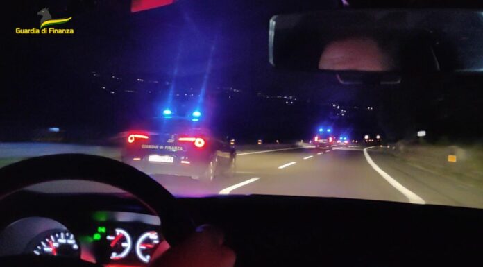 Mafia e riciclaggio di denaro tra Catania e Udine, 15 misure cautelari