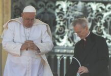 Papa Francesco “I social accentuano la violenza delle parole”