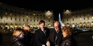Roma, nuova illuminazione in Piazza della Repubblica