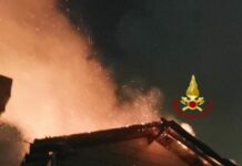 Milano, incendio in villetta a Cesate. In salvo famiglia di 3 persone