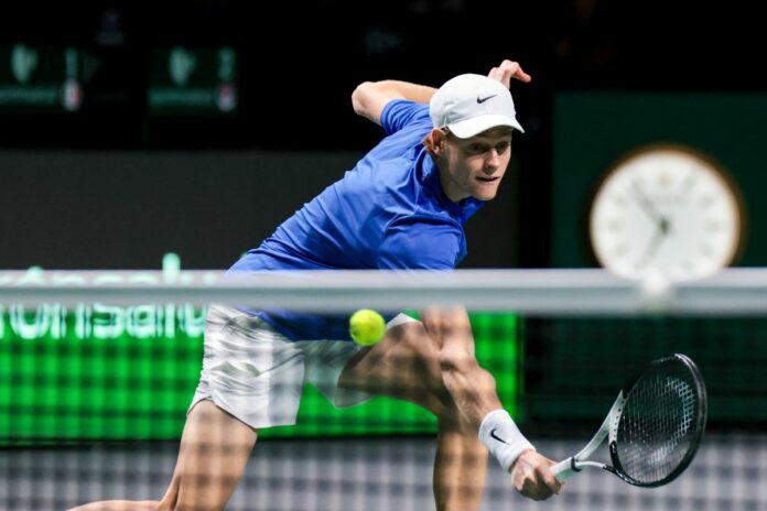 Davis Cup Final - Serbia Vs Italy - Semifinal