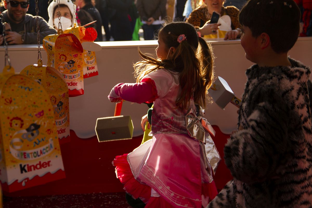 Il Carnevale Kinder porta il divertimento in tutta Italia Qui News pisa
