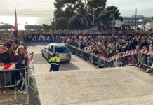 L’ultimo saluto a Riva “Corri braccia al cielo Gigi”