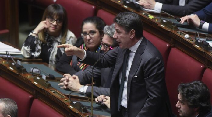Ue, Conte a Meloni “E’ tornata con “pacco” di stabilità”