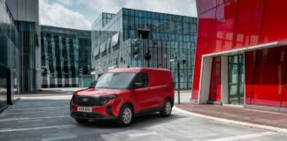 Nuovo Ford Transit Courier, più spazio e connettività