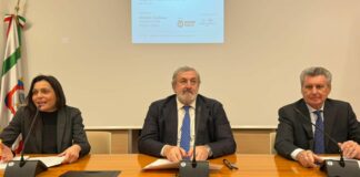 Premio “Giorgio Ambrosoli” sbarca a Bari, Emiliano “Un grande onore”