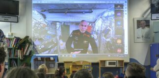 Astronauta Villadei saluta dallo spazio i piccoli pazienti del Bambino Gesù