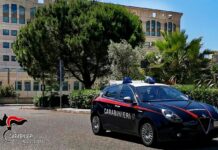Donna picchiata e sequestrata da marito e cognata nel Reggino, due arresti