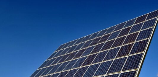 Efficienza energetica nelle piccole e medie imprese, il 24 giugno un incontro a Cagliari