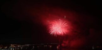 Musica e fuochi d’artificio per l’arrivo del nuovo anno