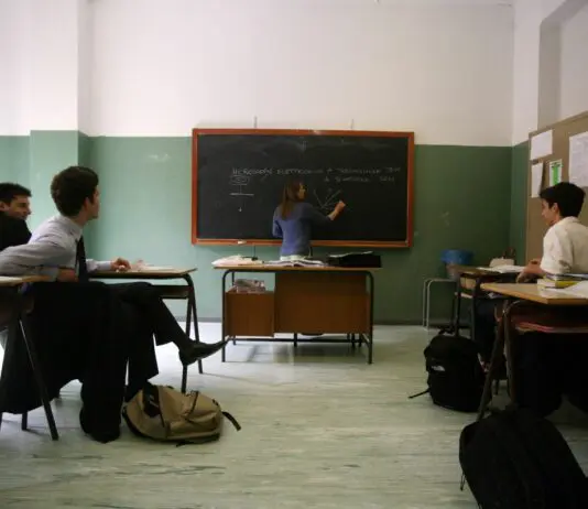 Rinnovo contratto scuola 2025-2027, Anief presenta le proposte all’Aran