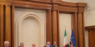 Mafia, Mori “Una commissione parlamentare per accertare la verità”