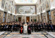 Papa Francesco “Sport mezzo per costruire società e favorire pace”