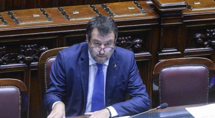 Salis, Salvini “Capisco il padre, ma se condannata non la vorrei in classe”