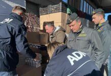 Sequestrate 5 tonnellate di tabacchi lavorati, 2 arresti al porto di Bari