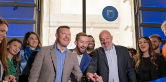 myPOS arriva a Napoli con un nuovo showroom e viaggia in taxi