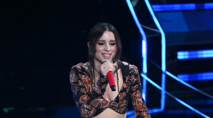 Sanremo, Angelina Mango in testa nella top 5 della terza serata