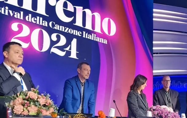 Amadeus “Ringrazio Ad Rai, ma sento davvero di dovermi fermare”