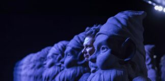 Malpensa, un esercito di terracotta invade la “Porta di Milano”