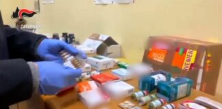 Farmaci illegali, Nas oscurano 79 siti web e arrestano 5 persone