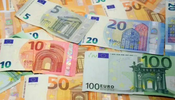 Nel 2023 debito pubblico in aumento