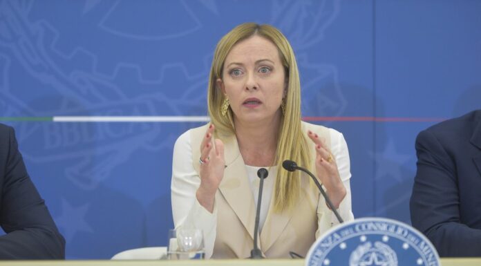 Meloni “Italia divisa da chi pensava ci fossero cittadini serie A e B”