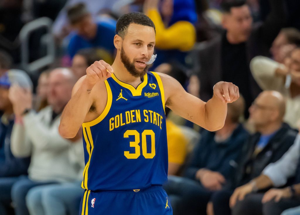 Golden State e Orlando ai playoff, Memphis e Atlanta vanno ko