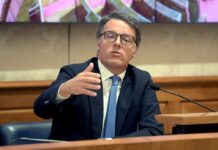 Navalny, Renzi “Putin responsabile e l’Europa si deve svegliare”