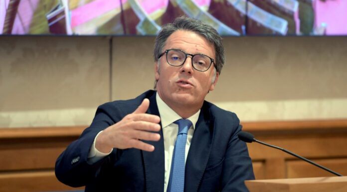 Navalny, Renzi “Putin responsabile e l’Europa si deve svegliare”