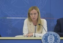 G7, Meloni presiede riunione leader. Collegamento con Zelensky