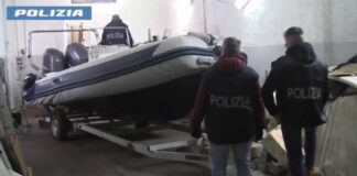 Traffico di migranti tra Sicilia e Tunisia, i fermati organizzavano “viaggi Vip”