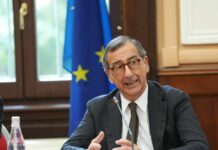 Sala “Si respira clima di repressione, non va bene”