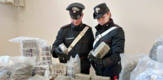 Fiumicino, arrestato 19enne trovato in possesso di più di 40 kg di droga