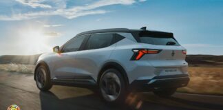 Renault scenic E-Tech Electric eletta Auto dell’Anno 2024
