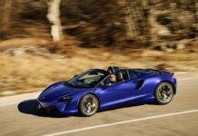 McLaren presenta la nuova Artura Spider