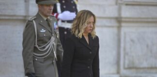 Meloni “Pericoloso togliere sostegno istituzioni a Forze dell’Ordine”