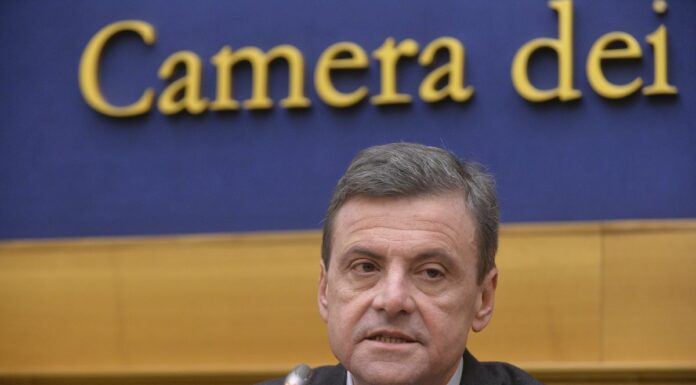 Calenda “Conte populista ma non c’è più spazio per candidati terzi”