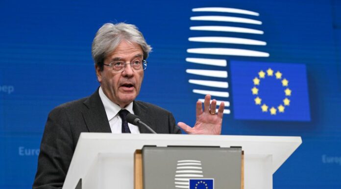 L’economia italiana tiene, ma domina l’incertezza