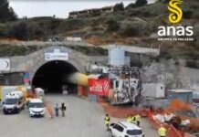 Statale Jonica, abbattuto diaframma canna sud della galleria Roseto 1