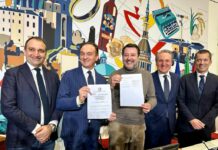 Tav, Salvini firma accordo con comuni Valsusa. A loro 50 mln