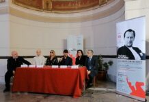 Stefano Accorsi al teatro Politeama di Palermo con “Giocando con Orlando”